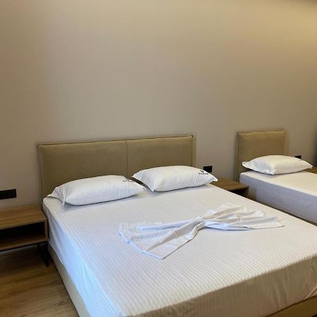 Dia Mare Deluxe Aparthotel Vlorë Eksteriør bilde