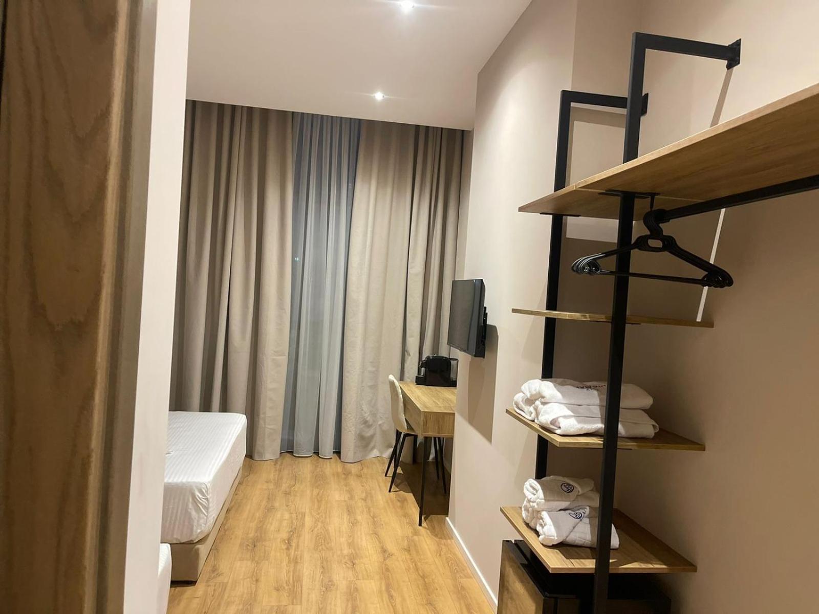 Dia Mare Deluxe Aparthotel Vlorë Eksteriør bilde