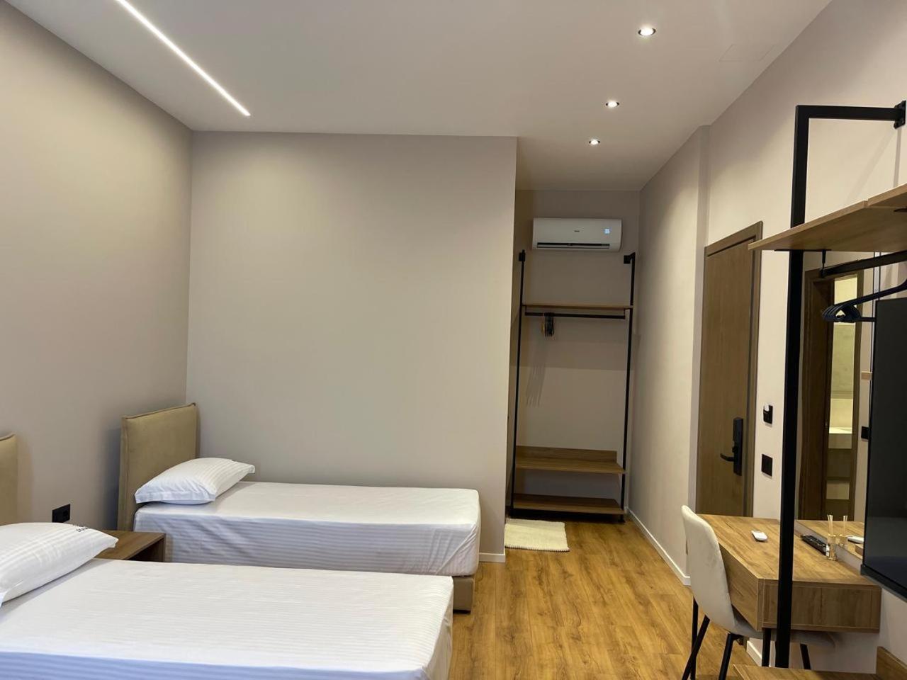 Dia Mare Deluxe Aparthotel Vlorë Eksteriør bilde