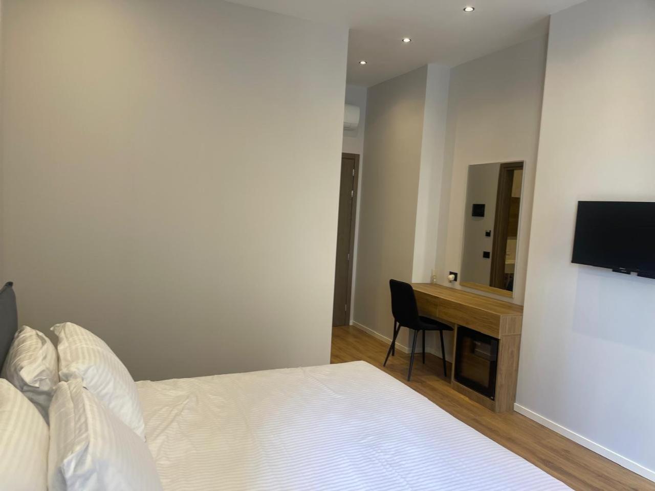 Dia Mare Deluxe Aparthotel Vlorë Eksteriør bilde