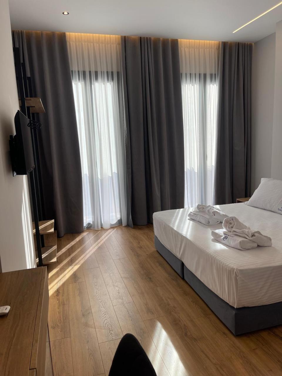 Dia Mare Deluxe Aparthotel Vlorë Eksteriør bilde