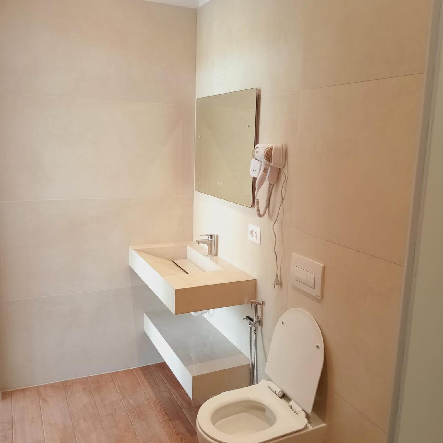 Dia Mare Deluxe Aparthotel Vlorë Eksteriør bilde